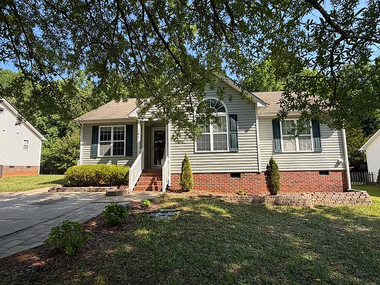 141 Creek Commons Ave — Photo 1