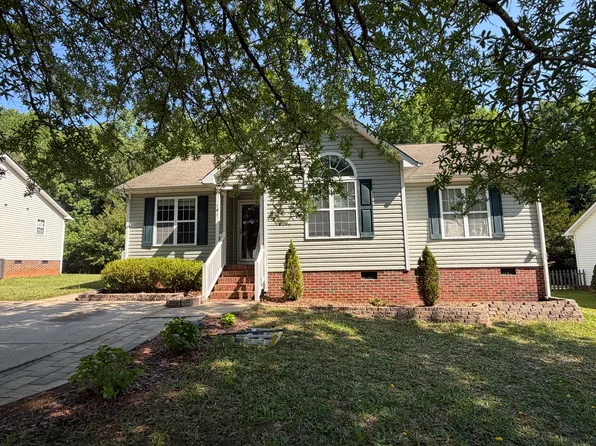 141 Creek Commons Ave, Garner, NC 27529