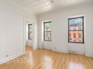 392 De Graw St #2, Brooklyn, NY 11231