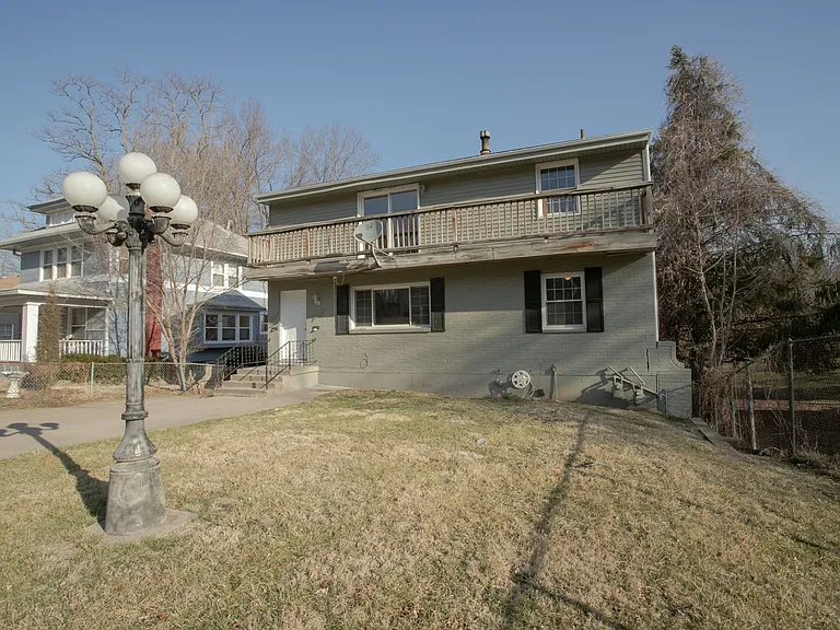 3604 E 61st St — Photo 20