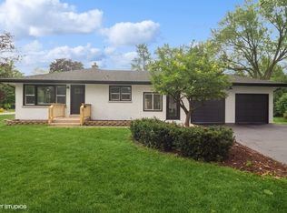 827 Lyford Ln, Wheaton, IL 60189