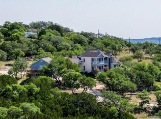 10120 Johns Rd, Boerne, TX 78006