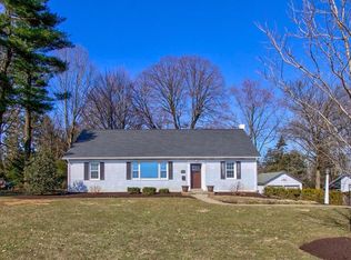 6240 Cottage Ave, East Petersburg, PA