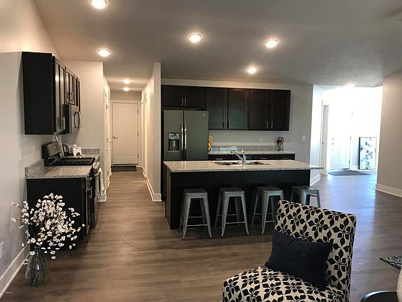 3rd image of 1247 S Village Cir