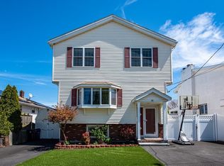 89 Steeple St, Revere, MA 02151