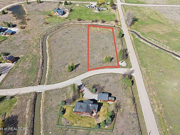 5th image of 2960 Sage Creek Dr