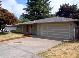 942 SE 218th Ave, Gresham, OR 97030