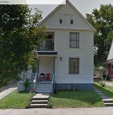 1610 W Ayres Ave photo 1