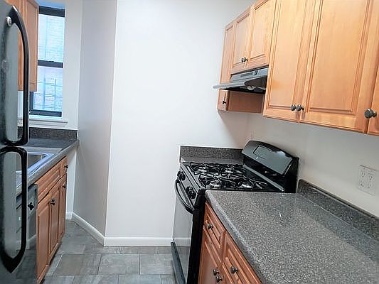 3rd image of 2714 Frederick Douglass Blvd APT 3A