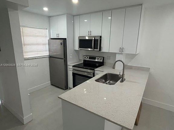 5th image of 8951 SW 72nd St #102