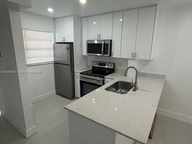 8951 SW 72nd St #102 — Photo 5