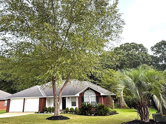 3rd image of 3185 Foxcroft Cir