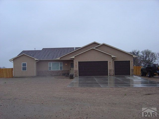 1st image of 1567 28th Ln