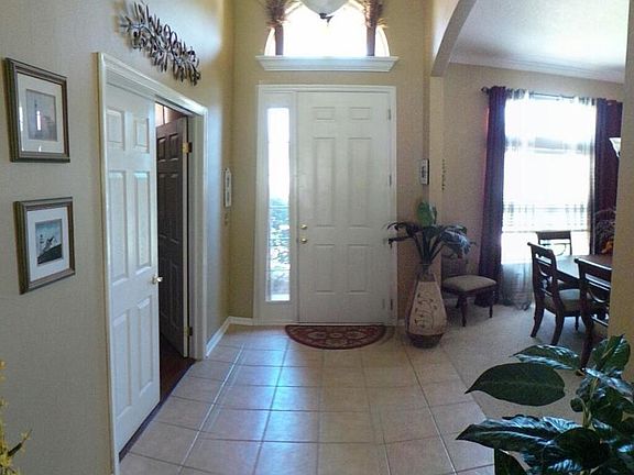 3rd image of 533 Amberwood Ct