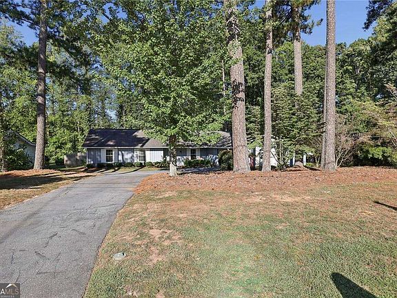 4th image of 2862 Dunnington Cir