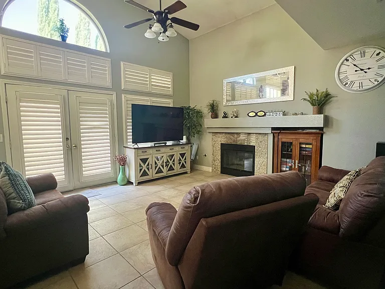 6901 Hollybrook Dr #1 — Photo 11