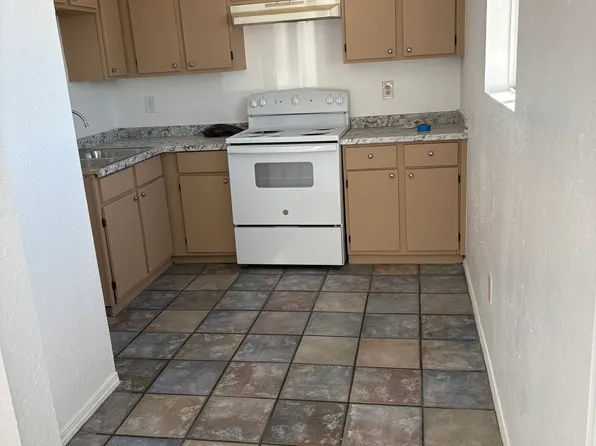 2423 Lester Ave #2, Las Cruces, NM 88001