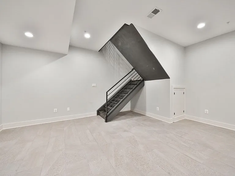 1322 N Franklin St #1 — Photo 21