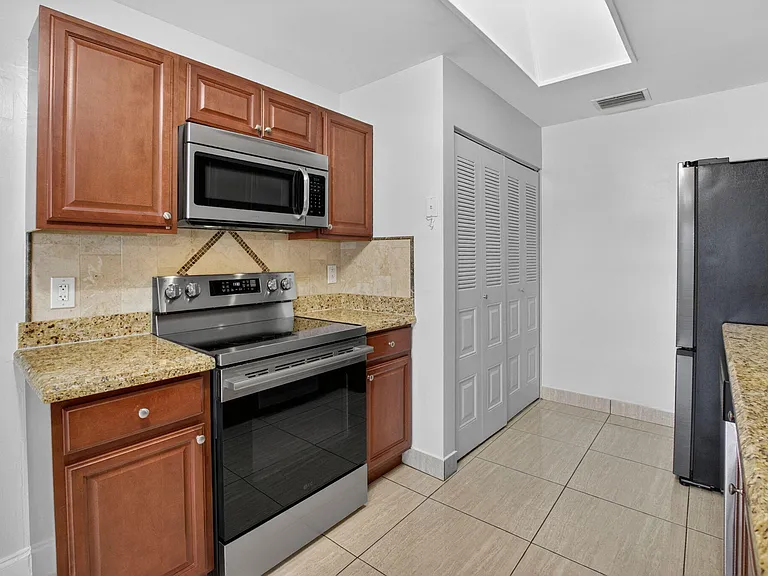 14696 Lucy Dr #14696 — Photo 19