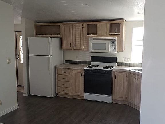 3rd image of 780 W 1125 N Unit 46