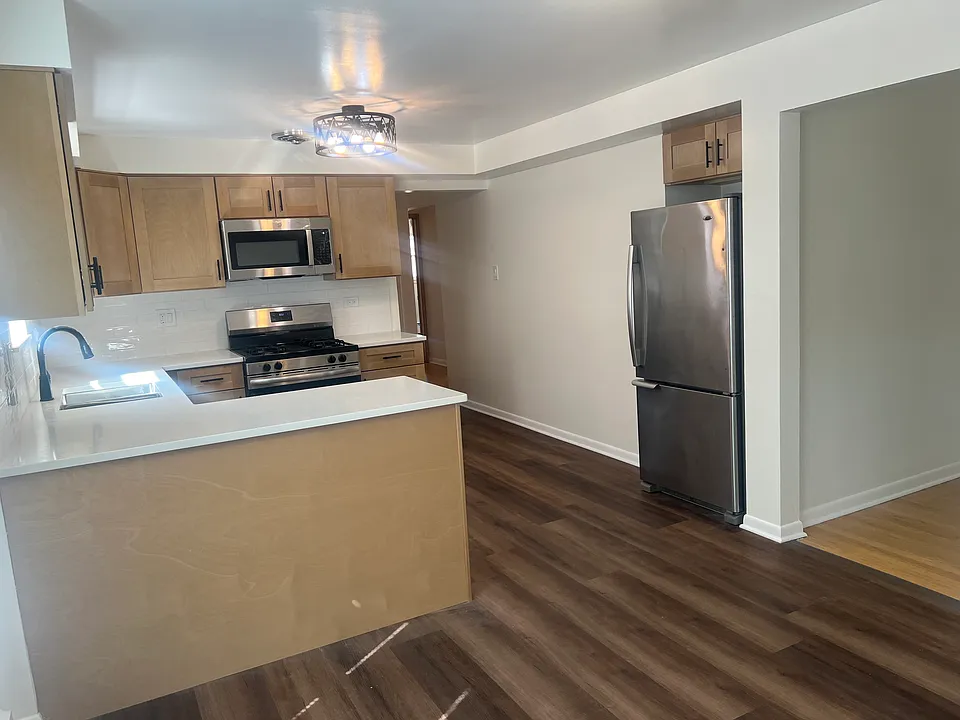 4636 N Sayre Ave #1