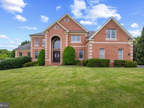 11526 Fox River Dr, Ellicott City, MD 21042
