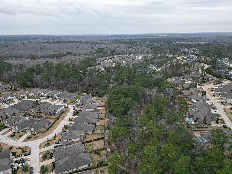 617 Aspen Falls Ct — Photo 44