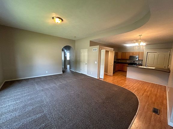2nd image of 6920 N 15th St #B