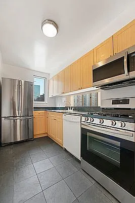 Rented by Park River | media 5