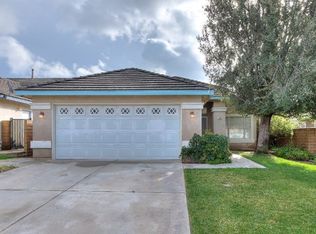 5591 Grand Prix Ct, Fontana, CA 92336