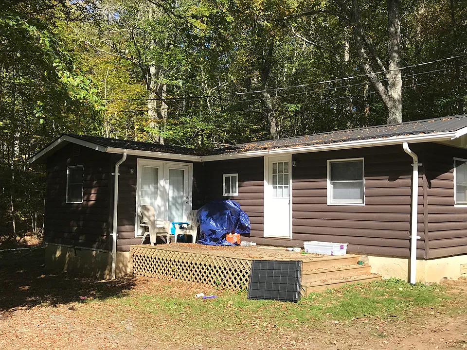 3735 Junaluska Rd
