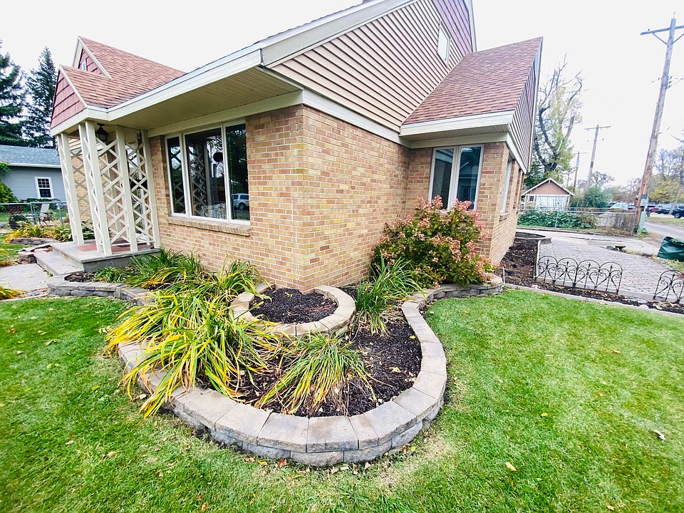 511 5th Ave SE, Aberdeen, SD 57401 Zillow