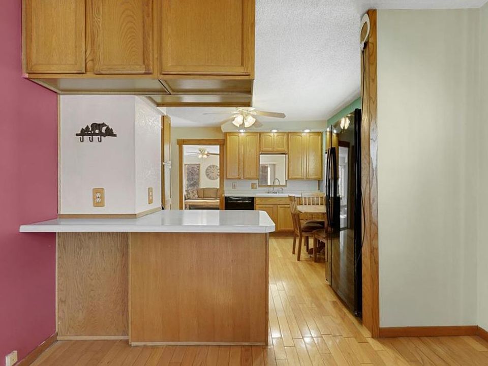1st image of 3617 Edward St NE