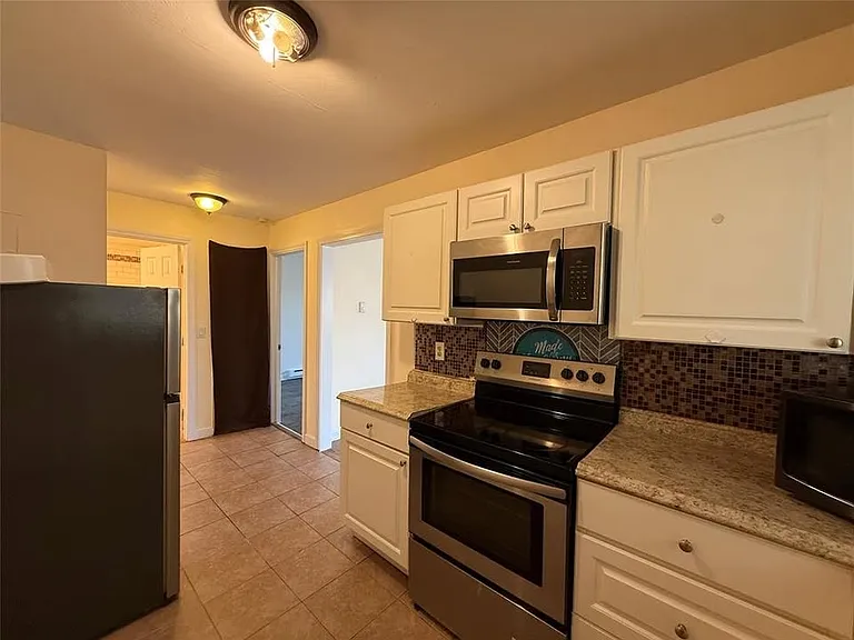 511 Fox Run Ln — Photo 6