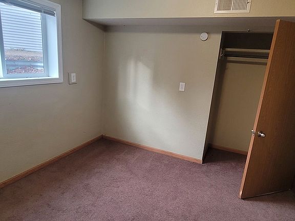 3rd image of 7116 Irvine Ave NW #4