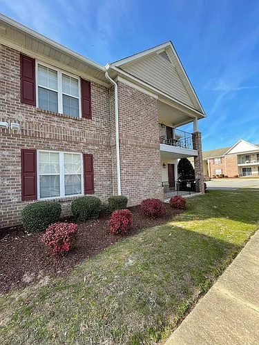 1761 Renwick Dr #101 Photo 1