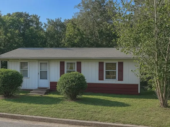 524 Muckleroy St, Nacogdoches, TX 75961