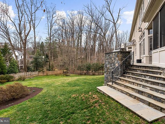 5th image of 6929 River Oaks Dr