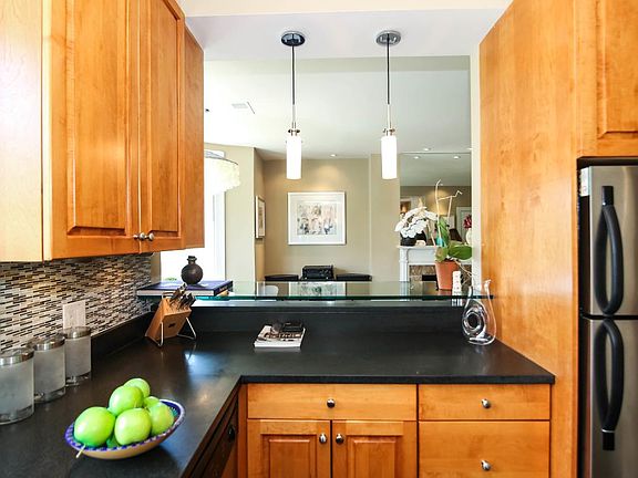 Breakfast Bar