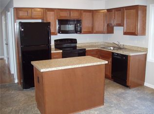 777 Barnes Rd #F, Wallingford, CT 06492