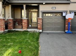 767 Brittanic Rd, Ottawa, ON K2V0R3