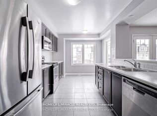 43 Colonel Frank Ching Cres, Brampton, ON L6Y 5W4