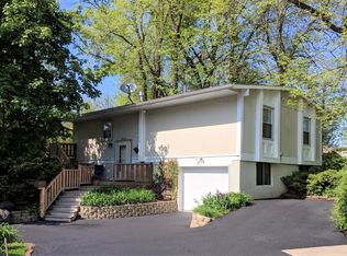 3612 Larson Ave, Rockford, IL 61108