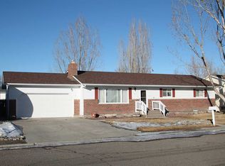 1521 Yellowstone Ave, Worland, WY 82401