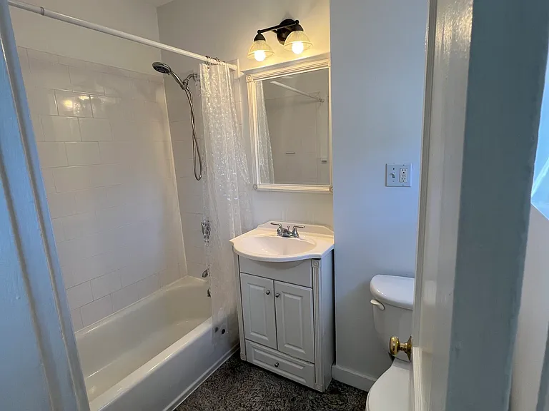 38 Hemenway St #46 — Photo 9