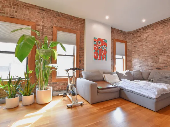 68 Thompson Street image 1 of 13