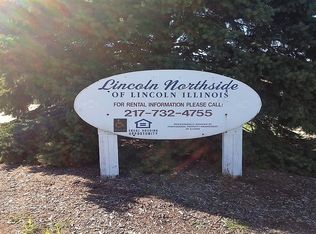 2305 Railsplitter Ave APT 2, Lincoln, IL 62656