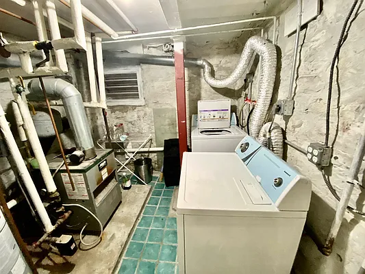 Rented by Realty Nerd | media 13