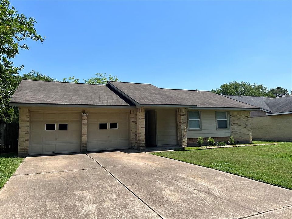 1st image of 7430 Woodoak Dr