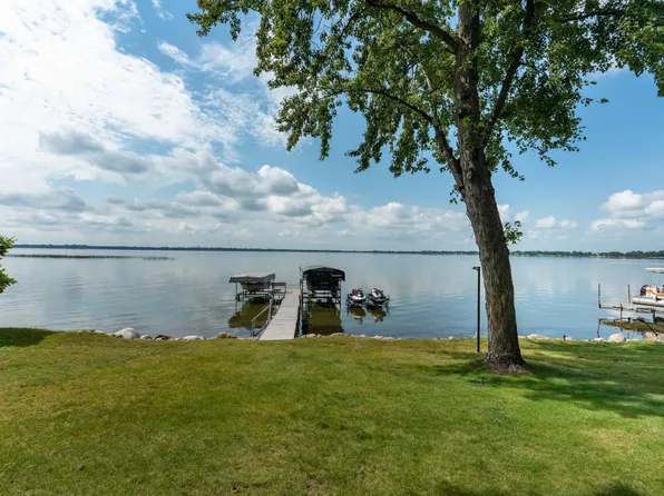 23271 Stony Point Trl, Battle Lake, MN 56515